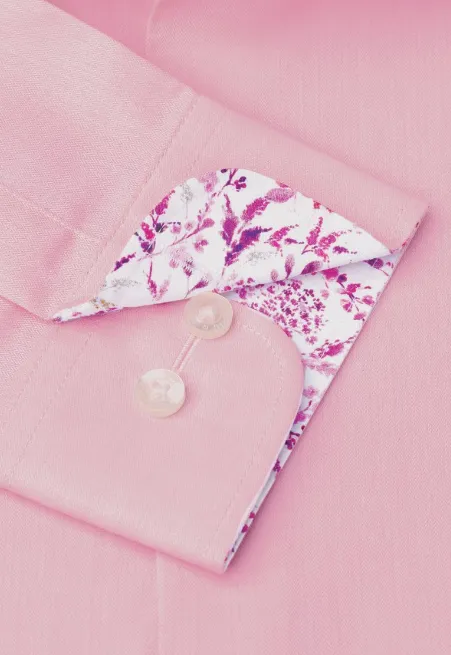 BROOK TAVERNER<BR>
Regular and Tailored Fit Pink Herringbone Cotton Stretch Shirt<BR>
Pink<BR>