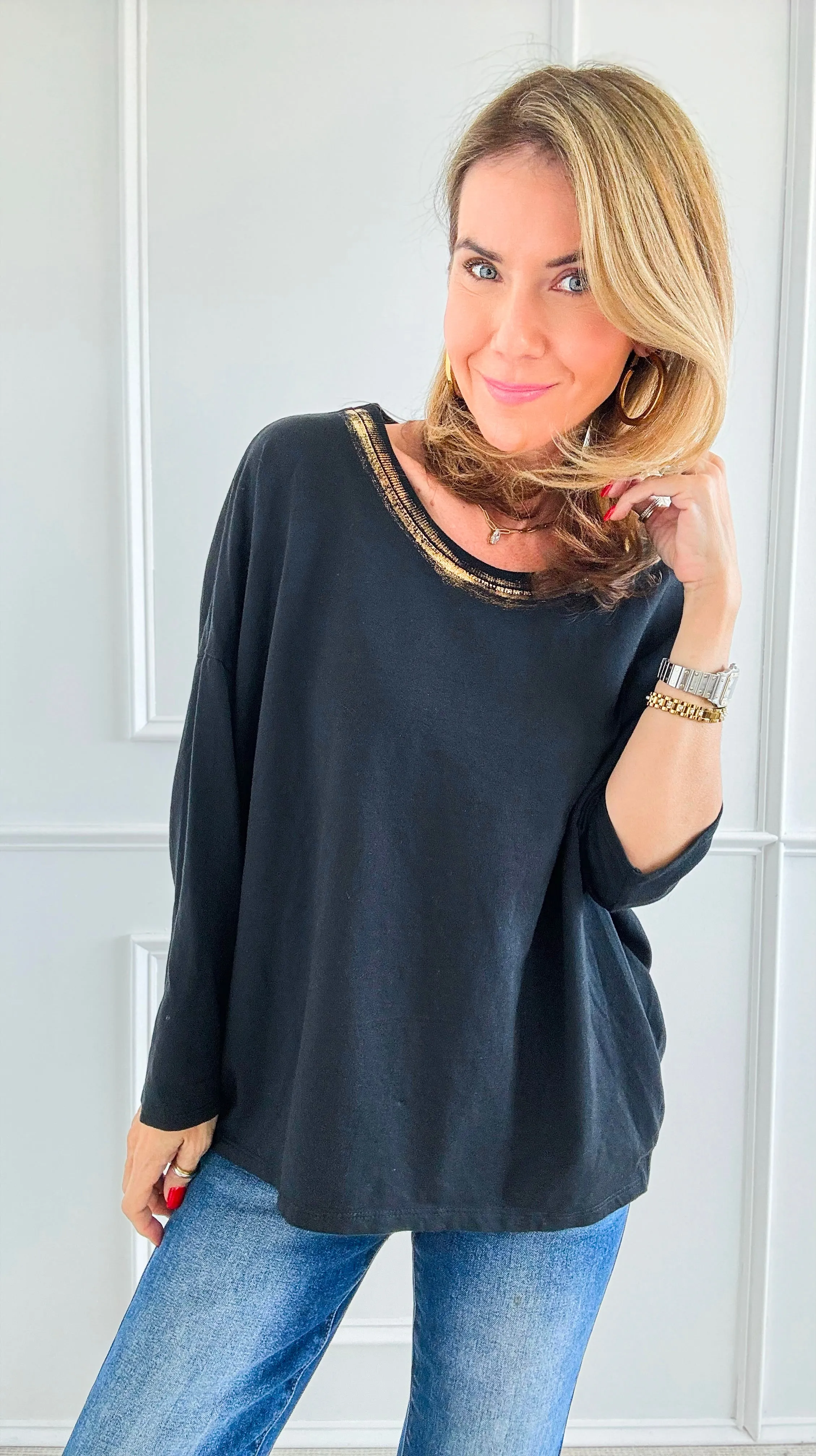 Metallic Foil Detailed Comfort Italian Pullover- Black/Gold