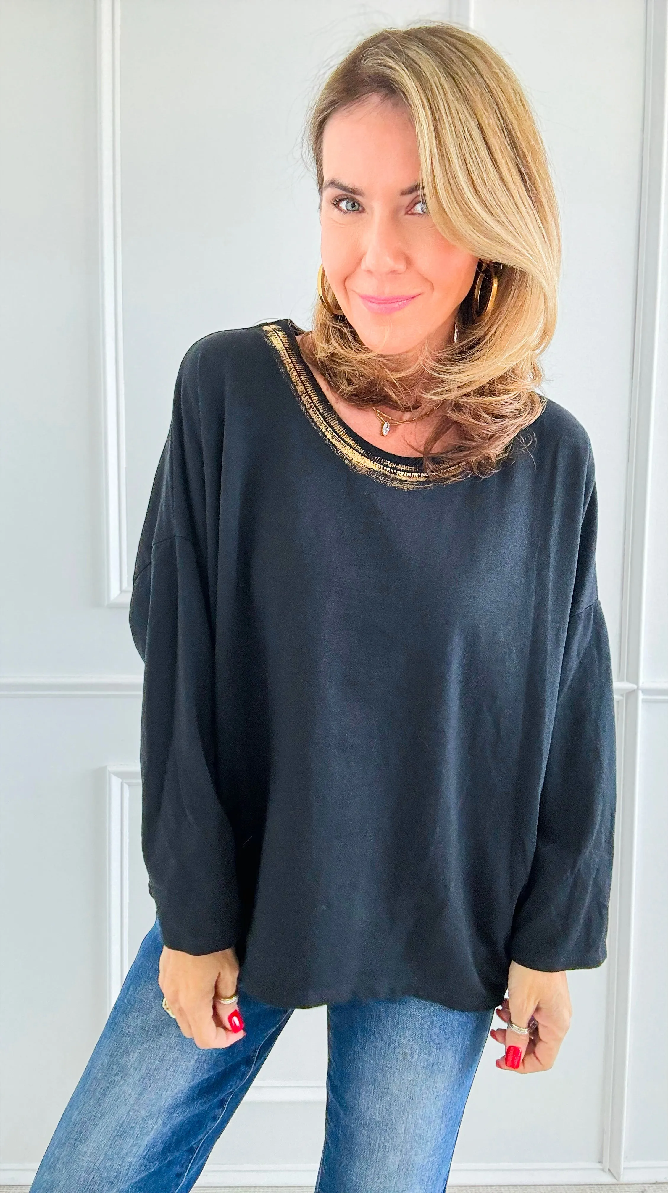 Metallic Foil Detailed Comfort Italian Pullover- Black/Gold